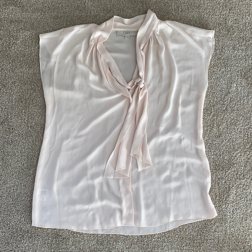 Loft sleeveless blouse with tie neck detail
